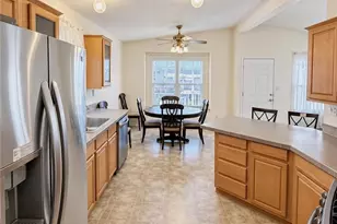 18323 Soledad Canyon Road, Canyon Country, CA 91387 - Photo 7