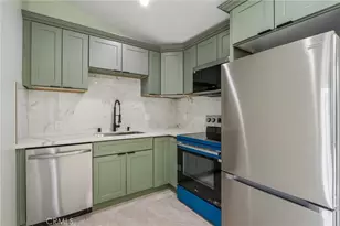 22241 Wyandotte, Canoga Park, CA 91303 - Photo 21