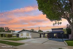 22241 Wyandotte, Canoga Park, CA 91303 - Photo 43