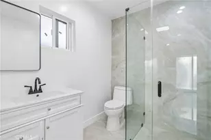 22241 Wyandotte, Canoga Park, CA 91303 - Photo 23