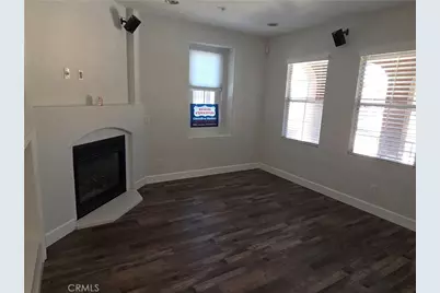 28258 Canterbury, Valencia, CA 91354 - Photo 5