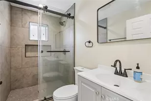 22241 Wyandotte St, Canoga Park, CA 91303 - Photo 11