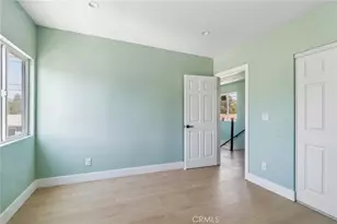 22241 Wyandotte St, Canoga Park, CA 91303 - Photo 31