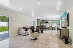 22241 Wyandotte St, Canoga Park, CA 91303 - Photo 3