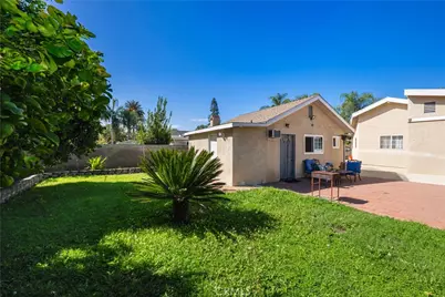 6238 Longridge Avenue, Van Nuys, CA 91401 - Photo 23