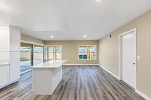 44721 Benald St, Lancaster, CA 93535 - Photo 9
