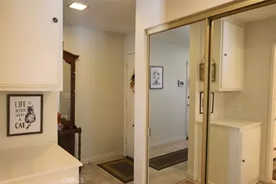 20046 Avenue Of The Oaks, Newhall, CA 91321 - Photo 31