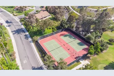 20046 Avenue Of The Oaks, Newhall, CA 91321 - Photo 47