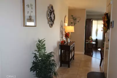 20046 Avenue Of The Oaks, Newhall, CA 91321 - Photo 7