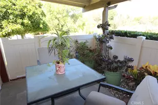 20046 Ave Of The Oaks, Newhall, CA 91321 - Photo 23