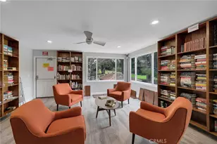 20046 Ave Of The Oaks, Newhall, CA 91321 - Photo 45