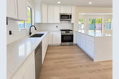 16043 Tuba Street, North Hills, CA 91343 - Photo 5