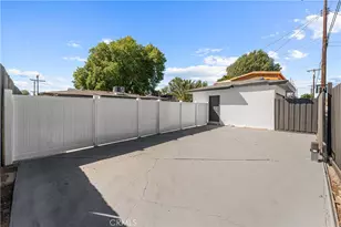 16043 Tuba St, North Hills, CA 91343 - Photo 35