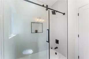 16043 Tuba St, North Hills, CA 91343 - Photo 33