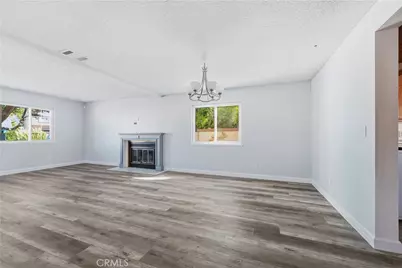 42911 Lemonwood, Lancaster, CA 93536 - Photo 3