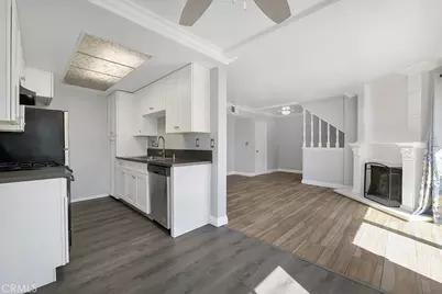 15145 Victory #1, Van Nuys, CA 91411 - Photo 7
