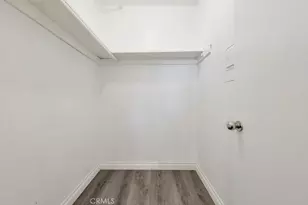 15145 Victory, Van Nuys, CA 91411 - Photo 17