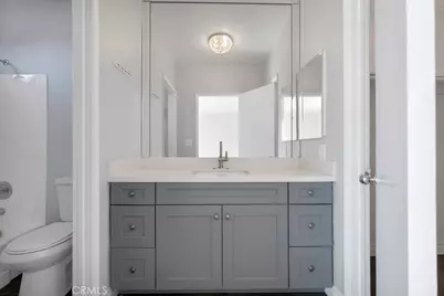 15145 Victory #1, Van Nuys, CA 91411 - Photo 15