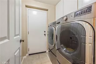 25441 Eagle Ln, Valencia, CA 91381 - Photo 27