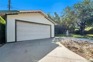 17510 Minnehaha, Granada Hills, CA 91344 - Photo 35