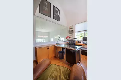 406 Brooks Avenue, Venice, CA 90291 - Photo 13