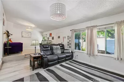 10161 Larwin Avenue #3, Chatsworth, CA 91311 - Photo 11