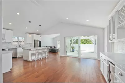 17343 Martha Street, Encino, CA 91316 - Photo 3