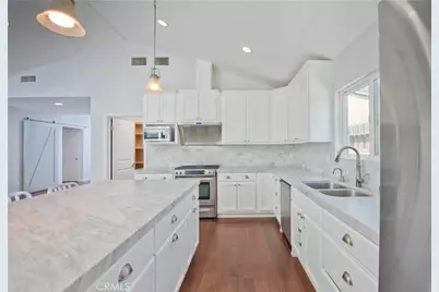 17343 Martha Street, Encino, CA 91316 - Photo 5