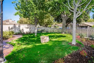 23715 Del Monte Dr., Valencia, CA 91355 - Photo 35