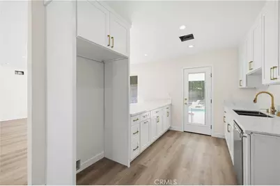 20110 Superior Street, Chatsworth, CA 91311 - Photo 29