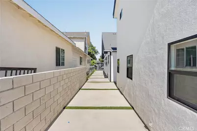 678 E 45th, Los Angeles, CA 90011 - Photo 49