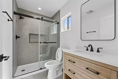 678 E 45th, Los Angeles, CA 90011 - Photo 59