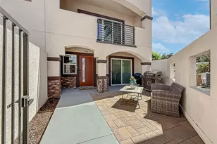 946 Warwick, Thousand Oaks, CA 91360 - Photo 7