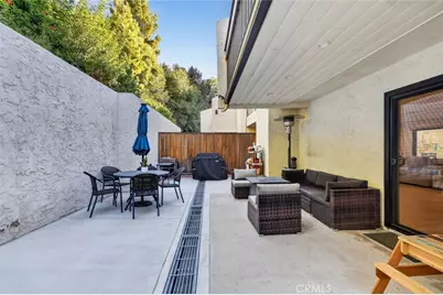 56 Glenflow Court, Glendale, CA 91206 - Photo 41