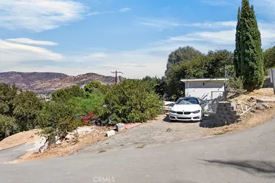 1068 Loma Lane, Simi Valley, CA 93063 - Photo 43