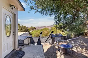 1068 Loma Ln, Simi Valley, CA 93063 - Photo 31