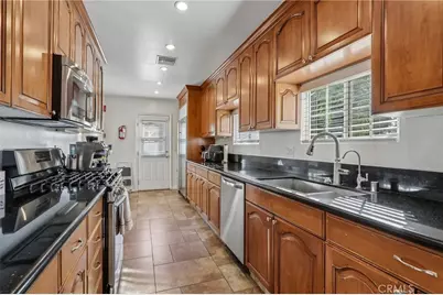 12643 Elkwood Street, North Hollywood, CA 91605 - Photo 17