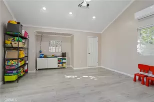 12643 Elkwood St, North Hollywood, CA 91605 - Photo 23