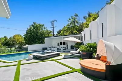 19546 Rosita Street, Tarzana, CA 91356 - Photo 65