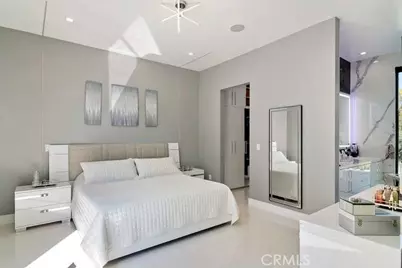 19546 Rosita Street, Tarzana, CA 91356 - Photo 25