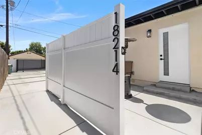18216 Hartland Street, Reseda, CA 91335 - Photo 21