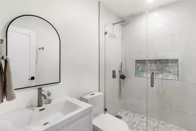 18216 Hartland Street, Reseda, CA 91335 - Photo 27