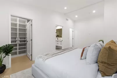 18216 Hartland Street, Reseda, CA 91335 - Photo 17
