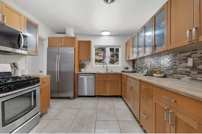 4300 Pampas Road, Woodland Hills, CA 91364 - Photo 19
