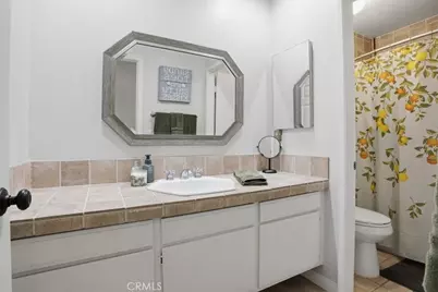 24109 Clearbank, Newhall, CA 91321 - Photo 31