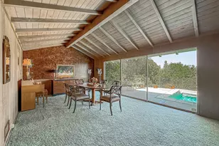 5015 Casa Dr, Tarzana, CA 91356 - Photo 25