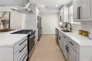 18216 Hartland St, Reseda, CA 91335 - Photo 11