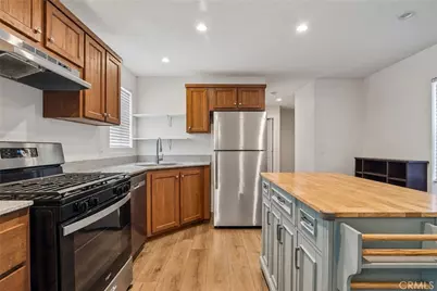 2099 James Court #64, Thousand Oaks, CA 91362 - Photo 5
