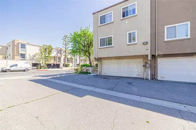 21901 Lassen Street #155, Chatsworth, CA 91311 - Photo 3