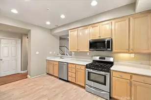 28165 Ashbrook, Valencia, CA 91354 - Photo 7